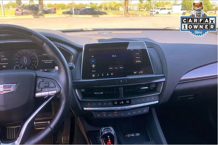 $38985 : Cadillac CT5 2023 Sport 4dr image 6