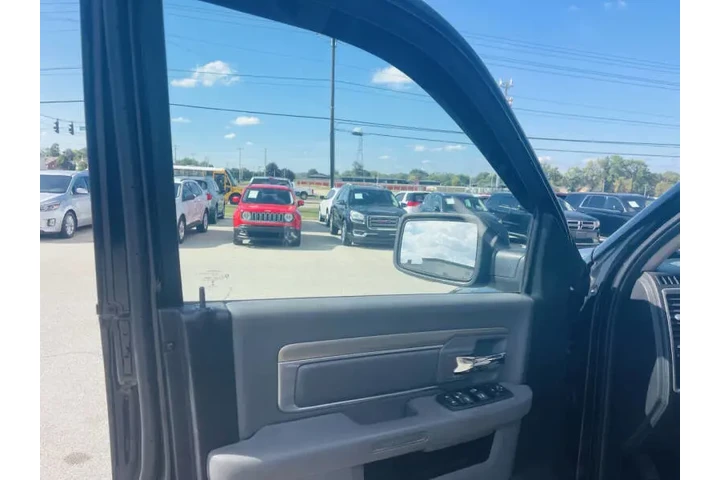 $12850 : 2016 RAM 1500 SLT image 10