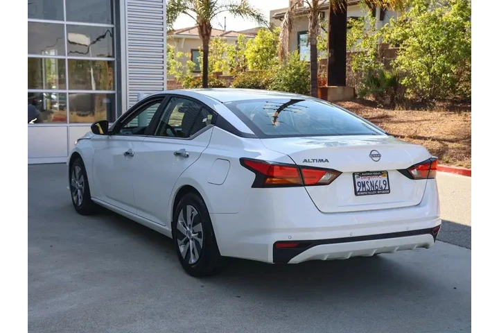 $19307 : Nissan Altima 2024 2.5 S 4dr image 6