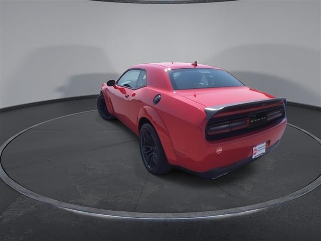 $54900 : PRE-OWNED 2022 DODGE CHALLENG image 7