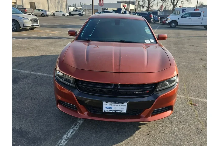 $23500 : Dodge Charger 2022 AWD SXT 4 image 4
