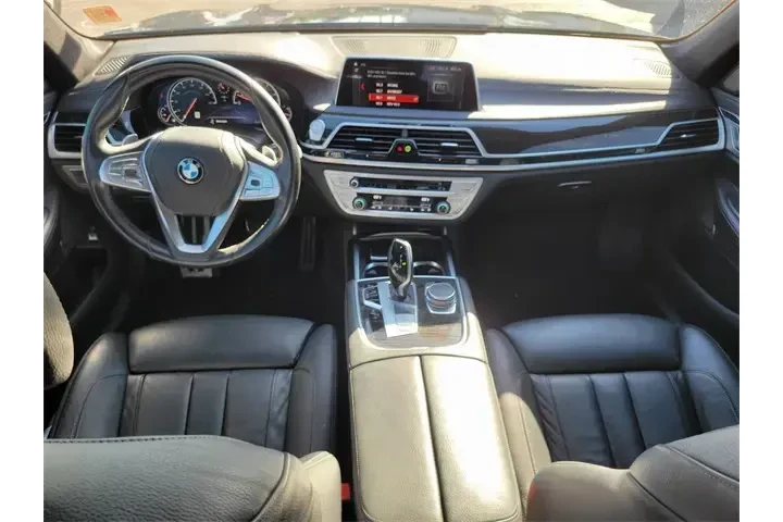 $27291 : BMW 7 Series 2019 740i 4dr S image 10