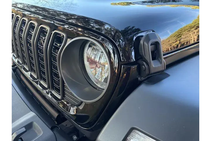 $30840 : Jeep Wrangler 2024 4x4 Sport image 10