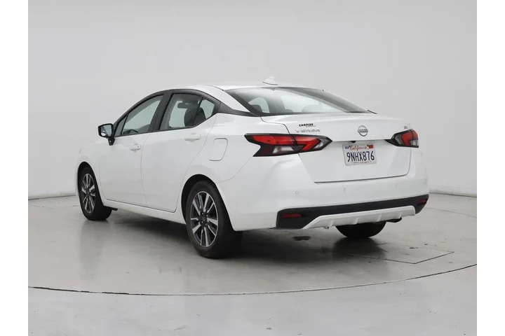 $18998 : Nissan Versa 2024 SV 4dr Sed image 2