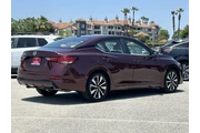 $23375 : Nissan Sentra 2025 SV 4dr Se thumbnail