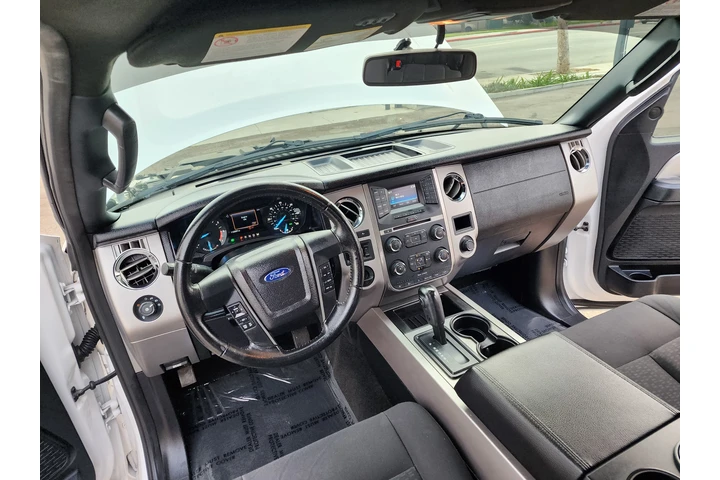 $10900 : 2017 ford expedition v6 image 8