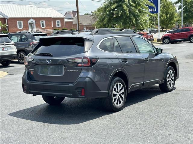 PRE-OWNED 2022 SUBARU OUTBACK image 2