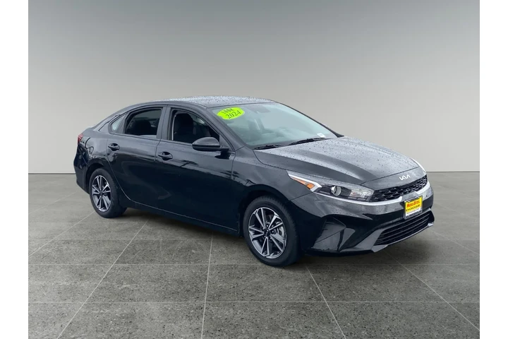 $24425 : Kia Forte 2024 image 7