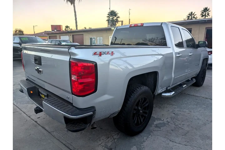 2017 Silverado 1500 LT Double image 4