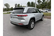 $29999 : 2022 Grand Cherokee thumbnail