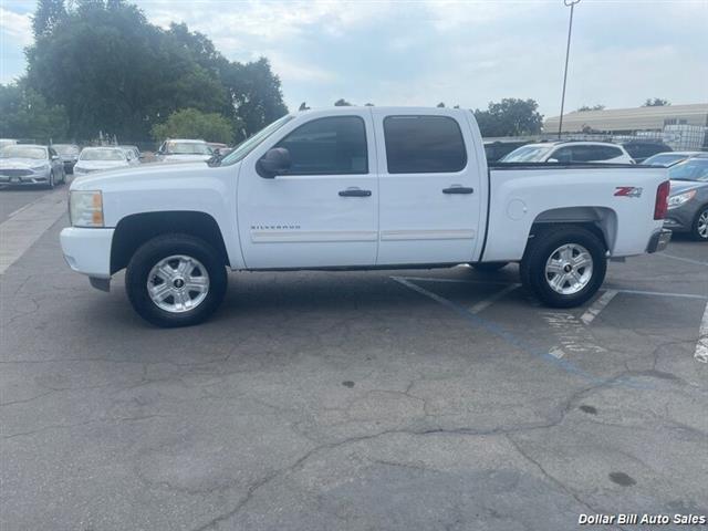 $17950 : 2011 Silverado 1500 LT Truck image 4