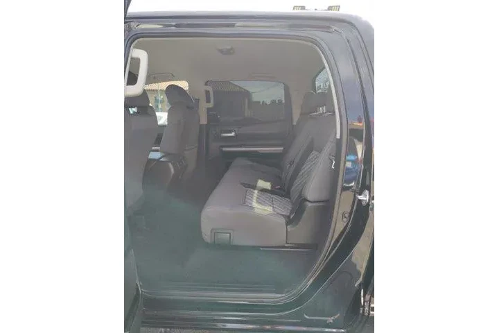 $28836 : Toyota Tundra 2021 4x2 SR5 4 image 9