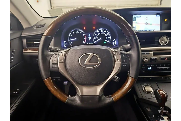 $17998 : Lexus ES 350 2015 4dr Sedan image 10