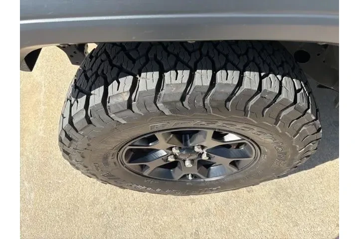 $29999 : Jeep Wrangler 2023 4x4 Sport image 8