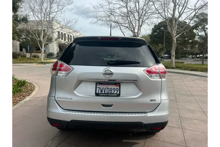 $8700 : 2016 Rogue SV image 6
