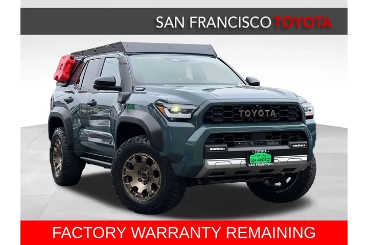 $64888 : Gold Certified 2025 4Runner i image 7