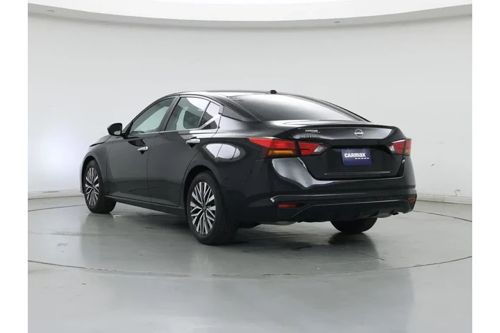 $22998 : Nissan Altima 2025 2.5 SV 4d image 2