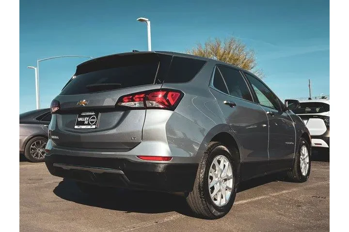 $19997 : Chevrolet Equinox 2023 LT 4d image 3