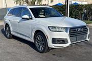 $19990 : 2017 AUDI Q72017 AUDI Q7 thumbnail