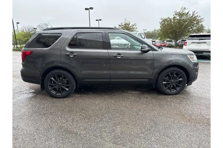 $17000 : Ford Explorer 2018 XLT 4dr S image 10