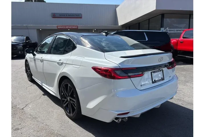 $37388 : Toyota Camry 2025 SE 4dr Sed image 5