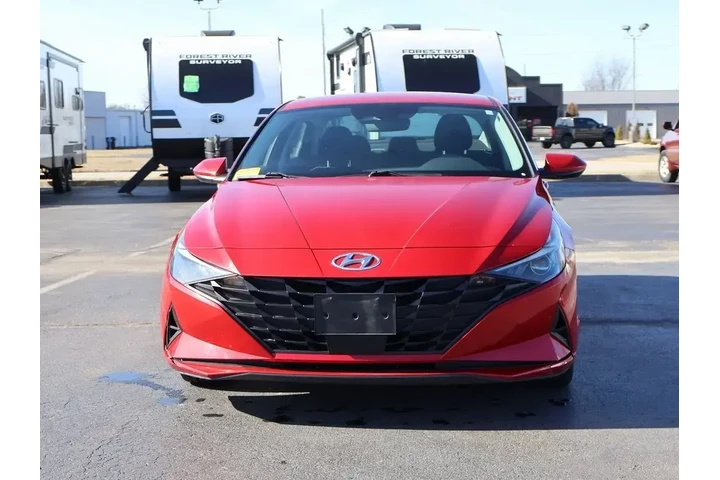 $12997 : Hyundai ELANTRA 2021 SEL 4dr image 9