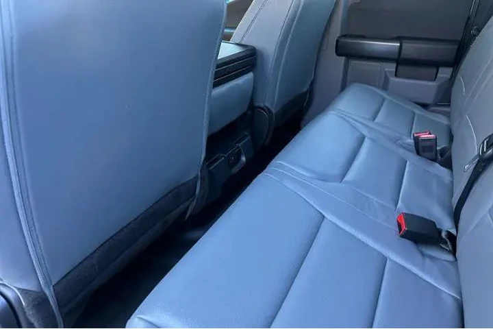 $35811 : Ford F-150 2023 4x4 XL 4dr S image 6