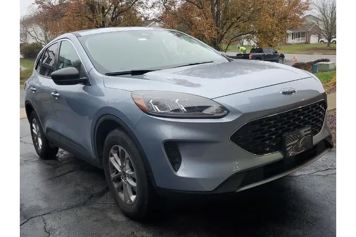 $23950 : Ford Escape 2022 AWD SE 4dr image 9