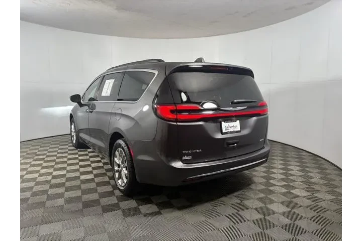 $30498 : Chrysler Pacifica 2022 AWD T image 3