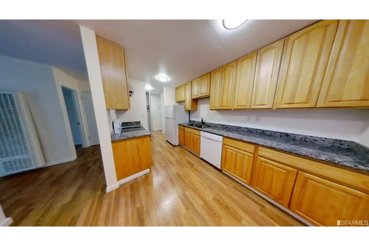 $1100 : 698pies cuadrados Baldwin Park image 2