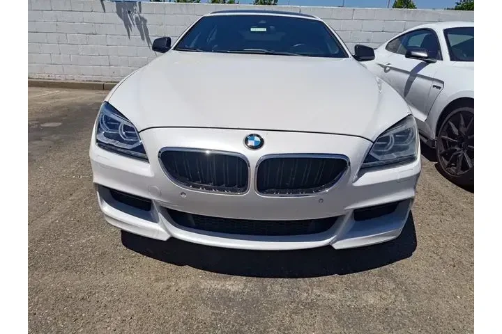 $17850 : BMW 6 Series 2015 650i Gran image 2