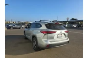 $31500 : Toyota Highlander 2021 AWD X thumbnail