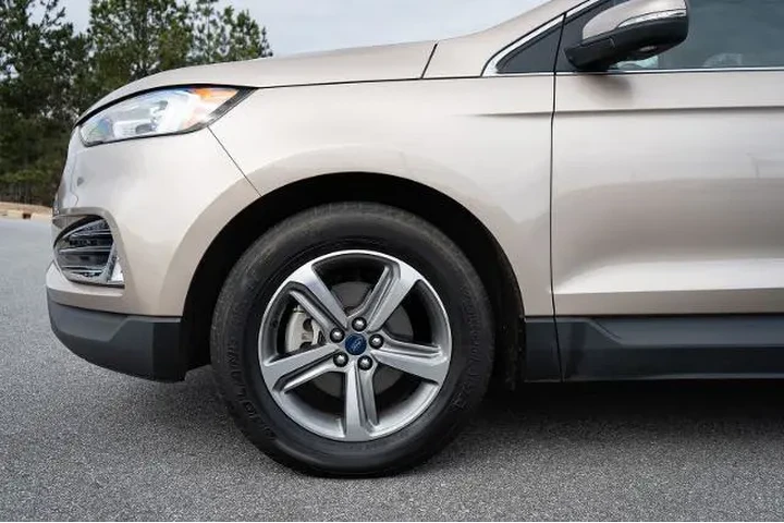 $18974 : Ford Edge 2020 ST Line 4dr C image 4