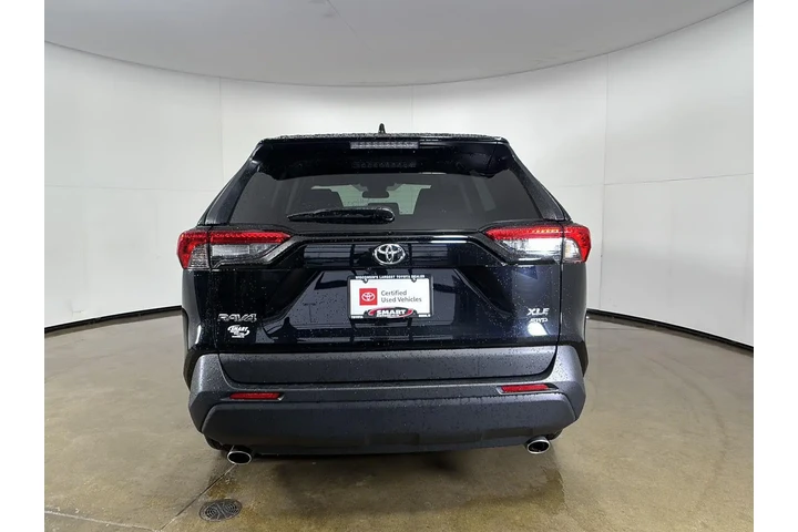 $31223 : Gold Certified 2025 RAV4 XLE image 10