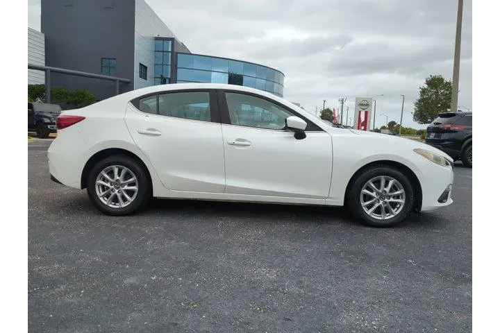 $7988 : Mazda Mazda3 2014 i Touring image 3