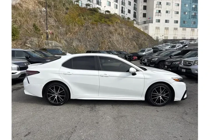 $24388 : Toyota Camry 2022 SE 4dr Sed image 7