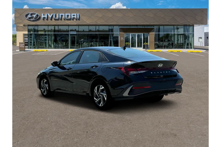 $19000 : Hyundai ELANTRA 2025 SEL Spo image 5