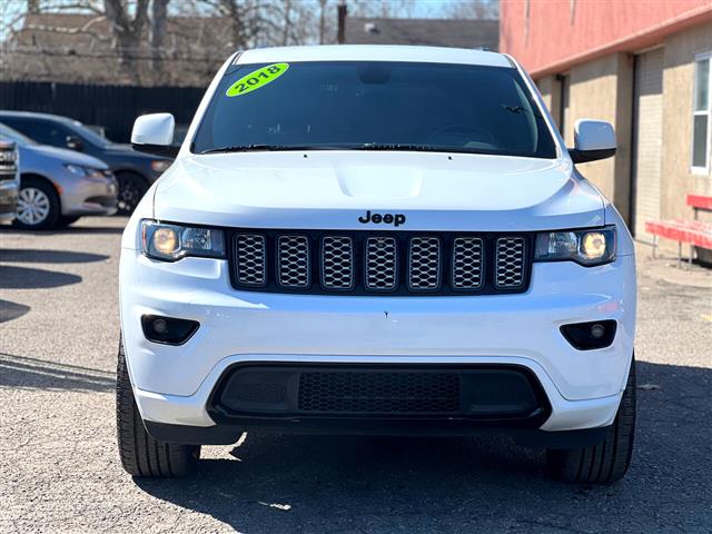 $19999 : 2018 Grand Cherokee image 3