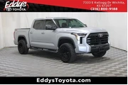 Toyota Tundra 2024 4x2 SR5 4 en Wichita