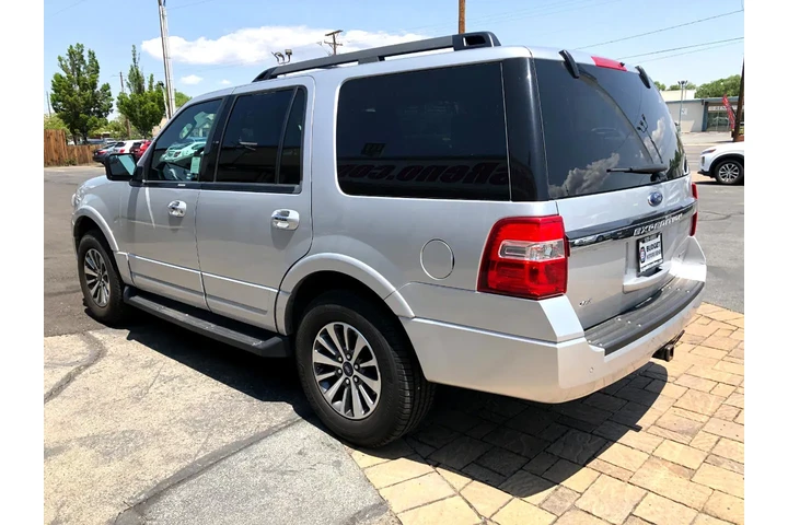 $15055 : 2017 Expedition XLT 4WD image 4