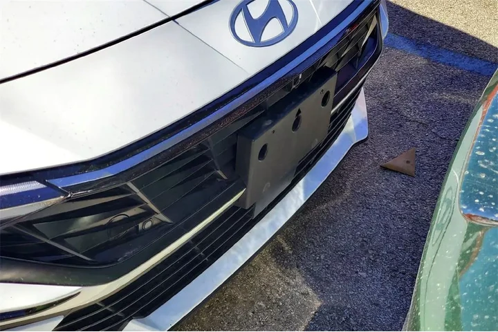 $22027 : Hyundai ELANTRA 2024 Limited image 3