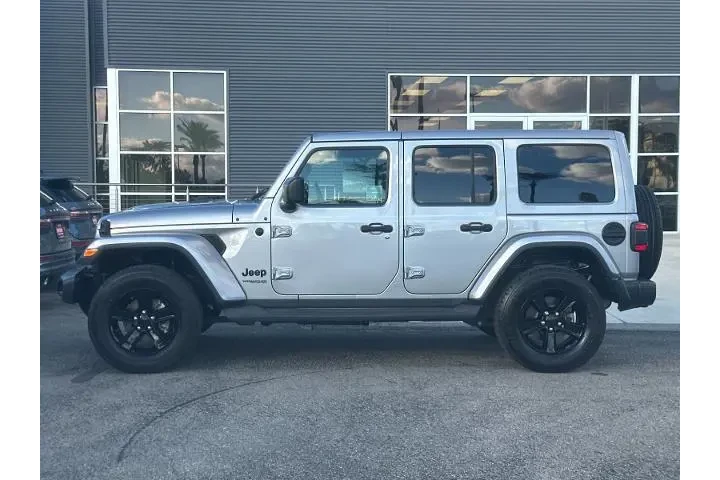 $34840 : Jeep Wrangler Unlimited 2021 image 6