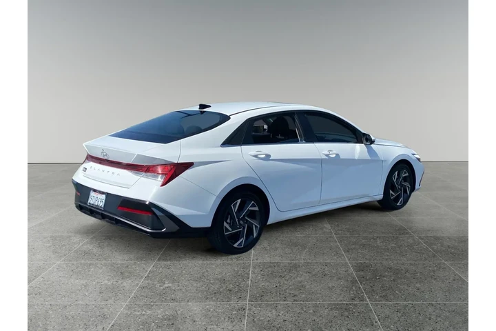 $25614 : Hyundai ELANTRA 2025 SEL Con image 5