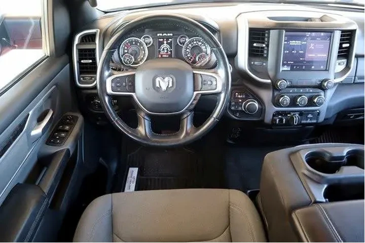 $29987 : Ram 1500 2023 4x4 Big Horn 4 image 4