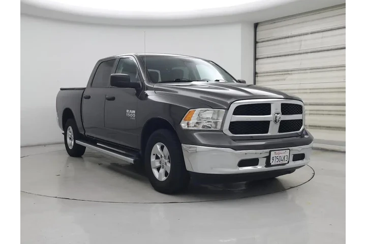 $26998 : Ram 1500 Classic 2021 4x4 Tr image 1