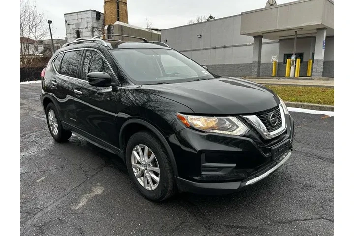 2018 Rogue SV AWD image 1
