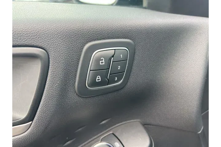 $20274 : Ford Escape 2020 AWD SEL 4dr image 8