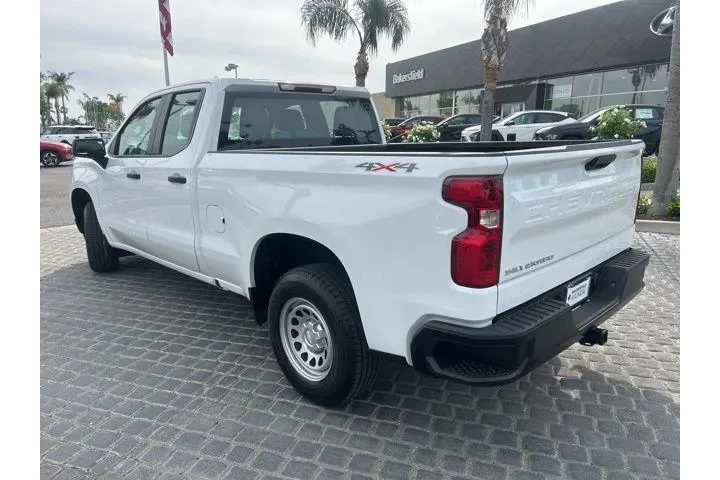 $31995 : Chevrolet Silverado 1500 202 image 3