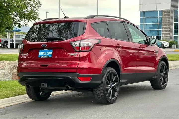 $15995 : Ford Escape 2017 AWD Titaniu image 2
