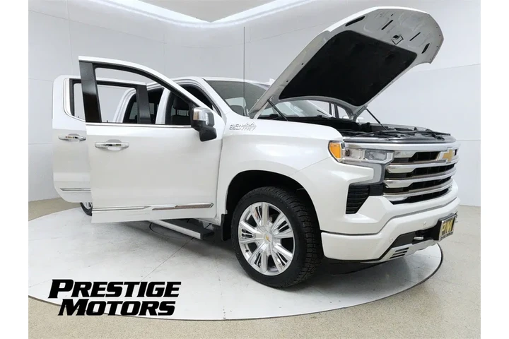 $43999 : 2022 Silverado 1500 High Coun image 9
